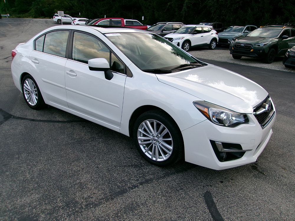 
								2016 Subaru Impreza Premium full									
