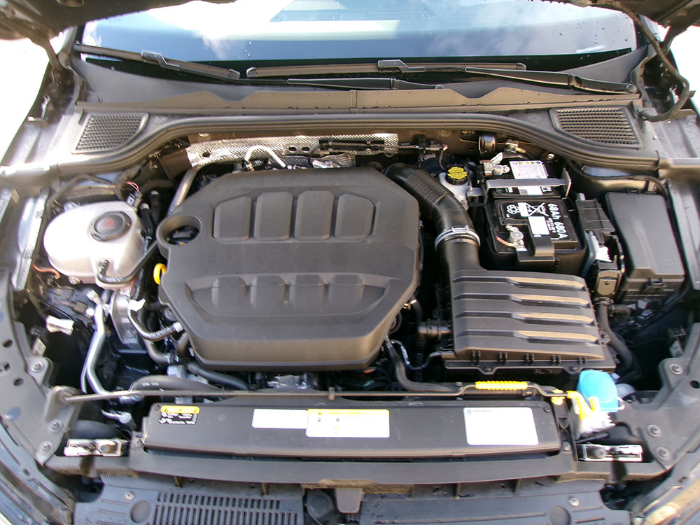 
								2024 Volkswagen Golf GTI Autobahn full									