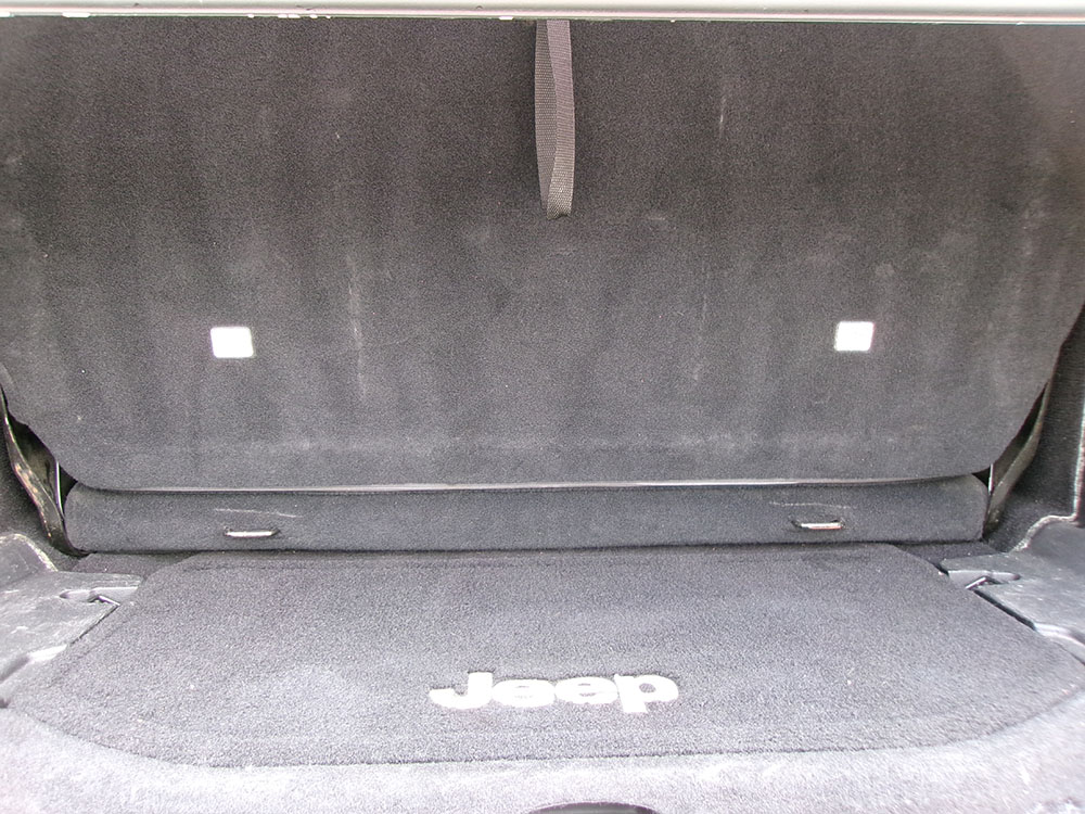 
								2016 Jeep Wrangler Sport full									