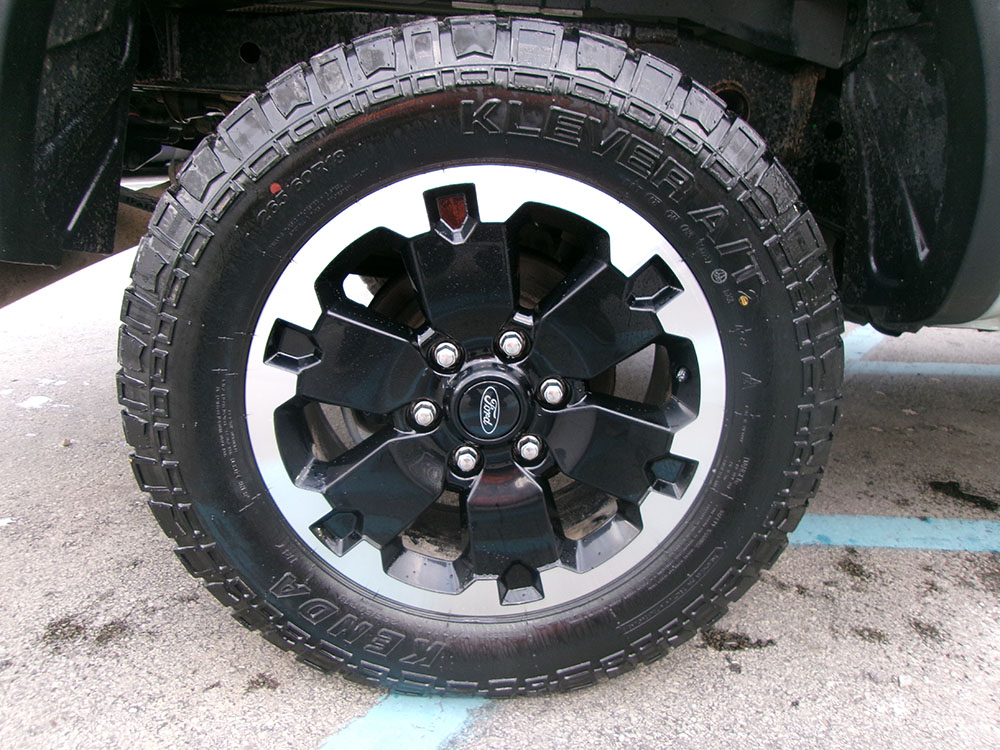 
								FORD RANGER XL CREW CAB full									