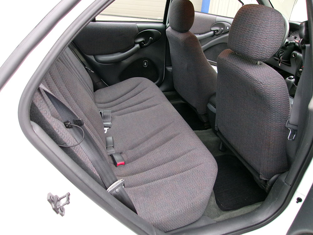 
								PONTIAC SUNFIRE SE full									
