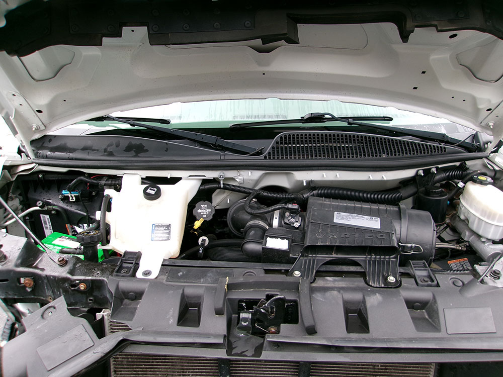 
								GMC SAVANA 2500 CARGO full									