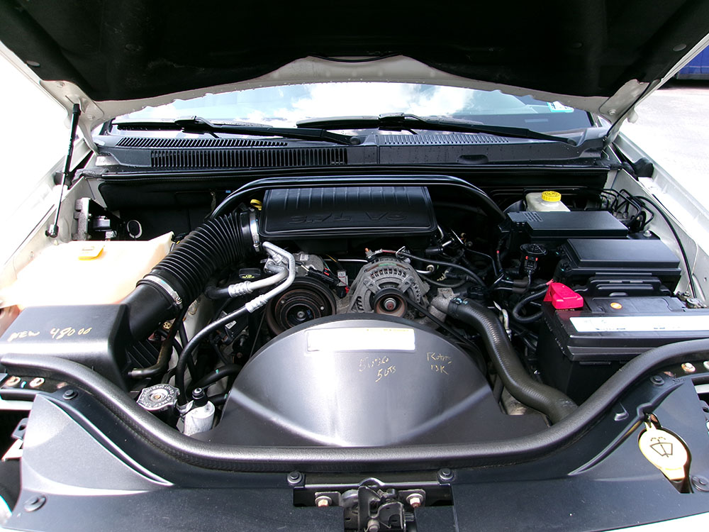 
								JEEP GRAND CHEROKEE LAREDO full									