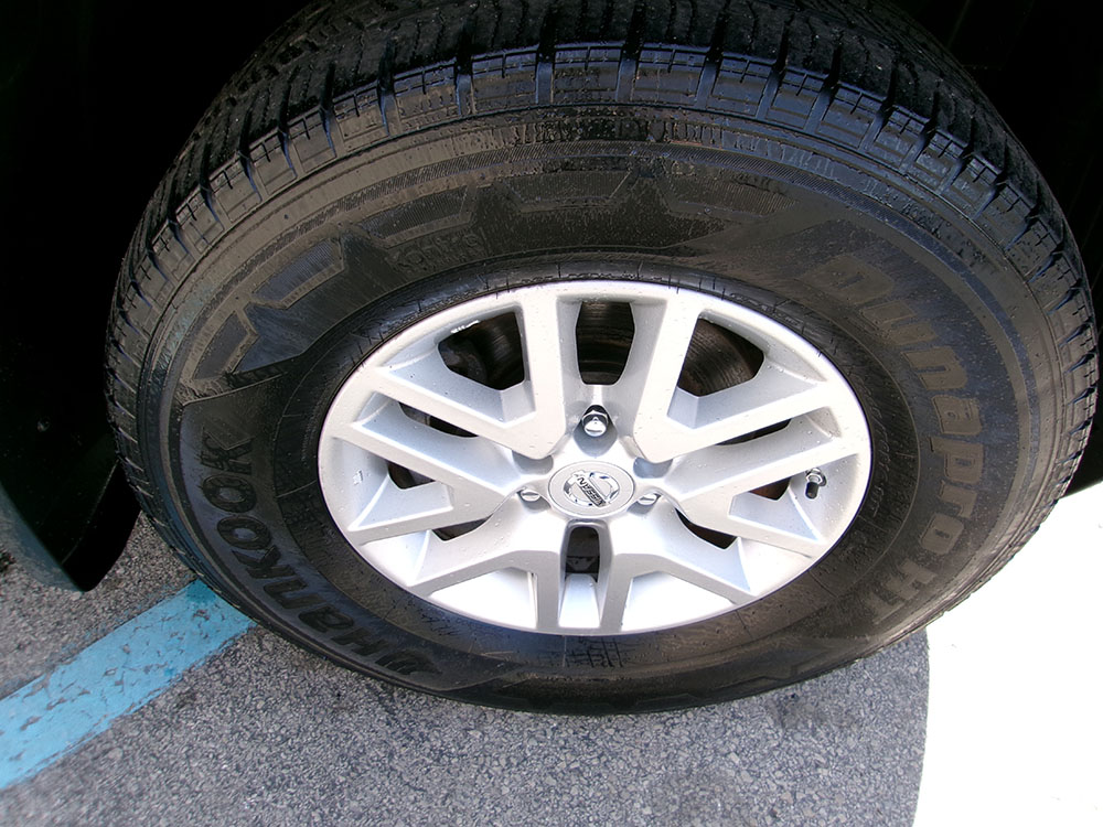 
								NISSAN FRONTIER SV CREW CAB full									