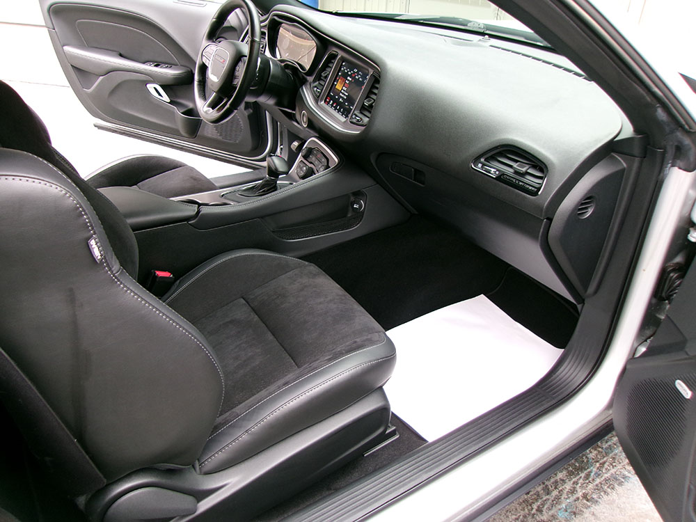 
								2019 Dodge Challenger GT full									