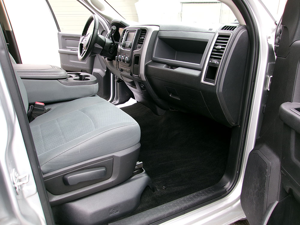 
								RAM 2500 TRADESMAN CREW CAB full									