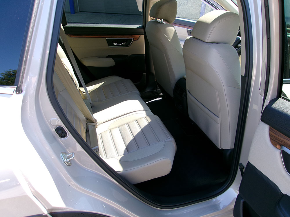 
								2018 Honda CR-V EX full									