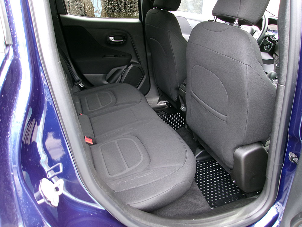 
								2021 Jeep Renegade Latitude full									