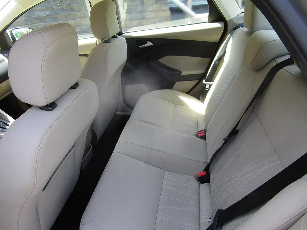 
								2017 Ford Focus SE full									