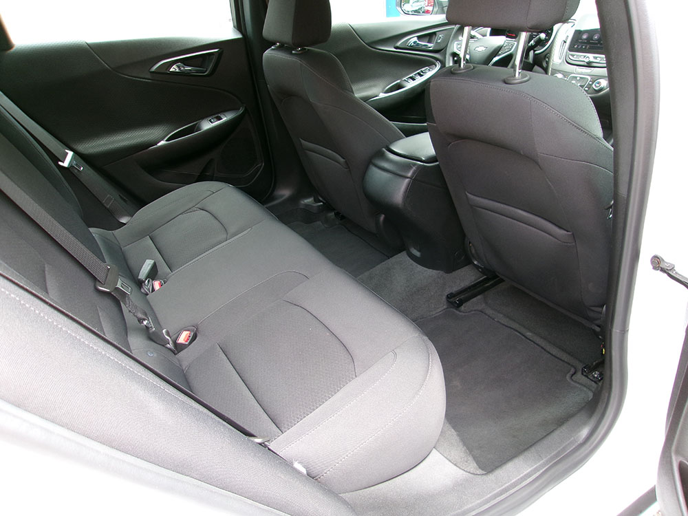 
								2020 Chevrolet Malibu LS Fleet full									