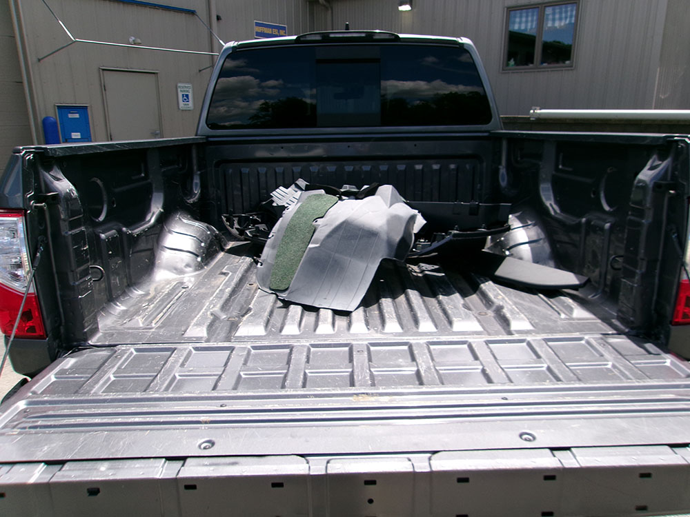
								2022 Nissan Titan SV Crew Cab full									