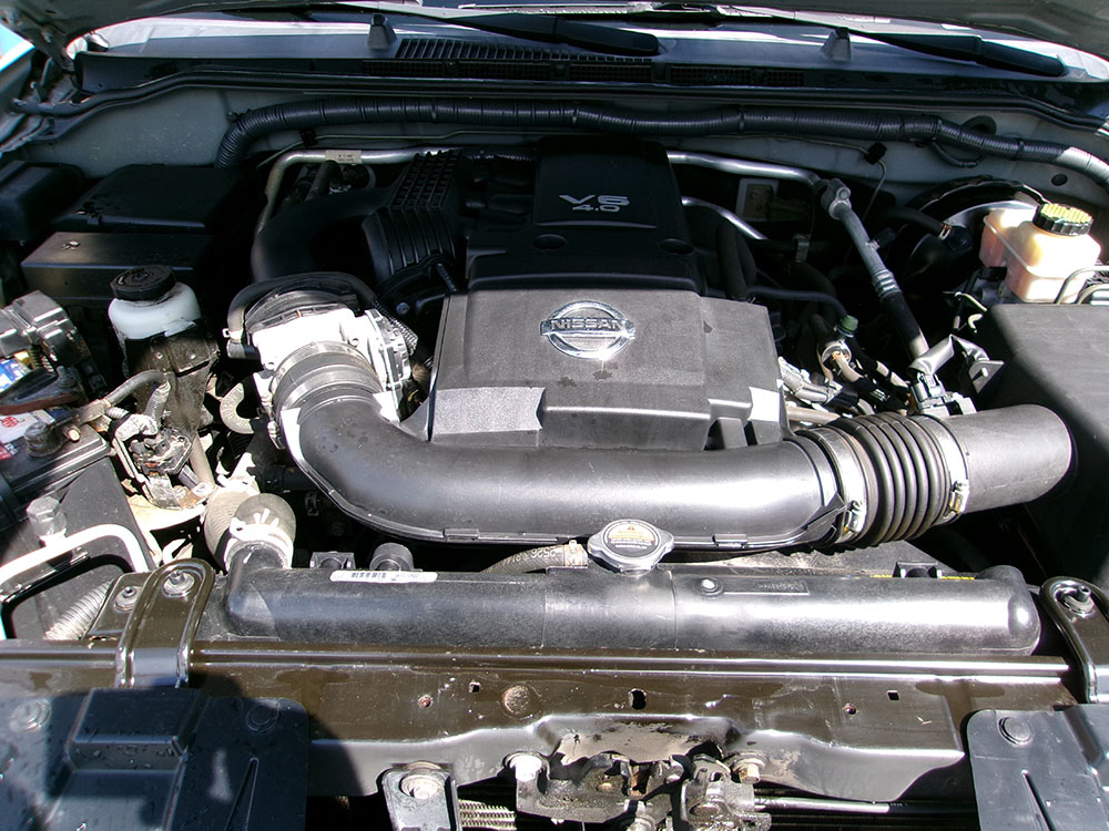 
								NISSAN FRONTIER SV CREW CAB full									