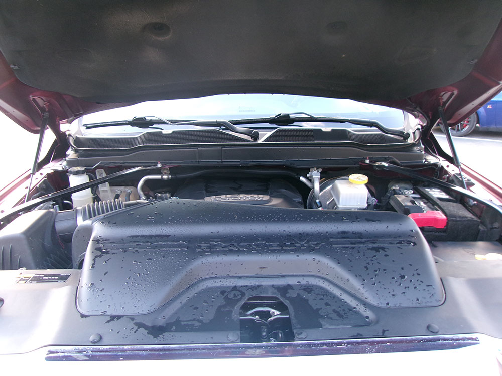 
								RAM 2500 TRADESMAN CREW CAB full									