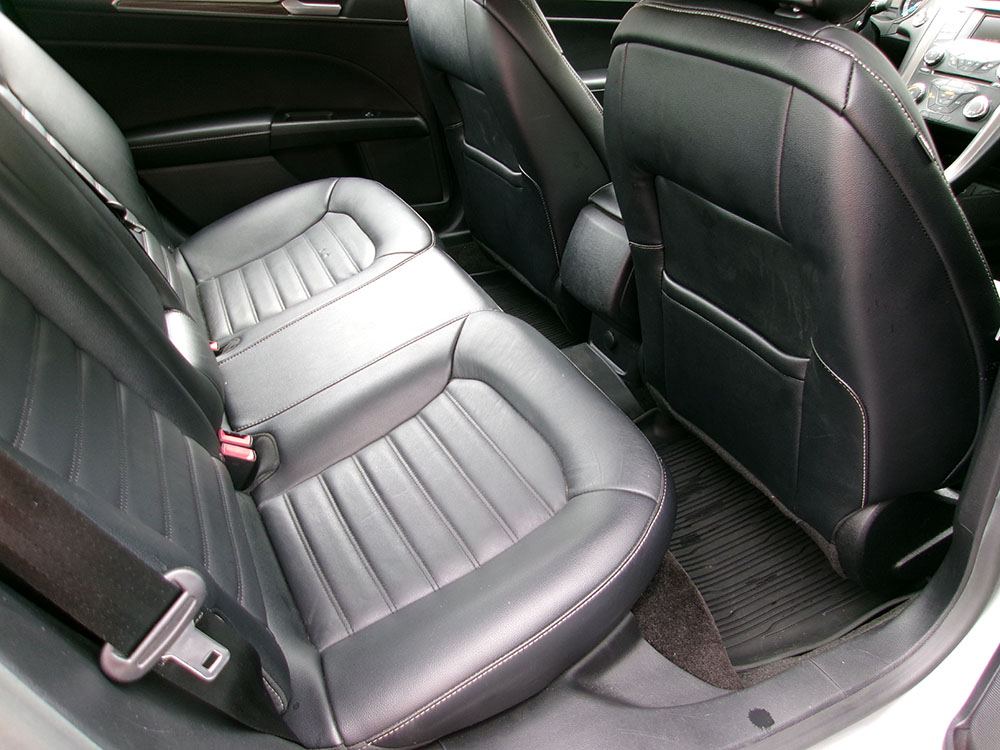 
								2017 Ford Fusion SE EcoBoost full									