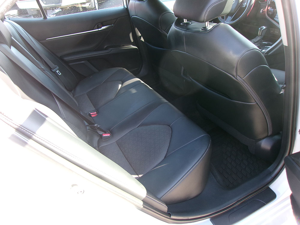 
								2022 Toyota Camry XSE full									