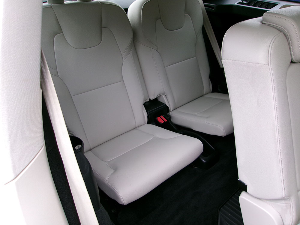 
								2018 Volvo XC90 T5 full									