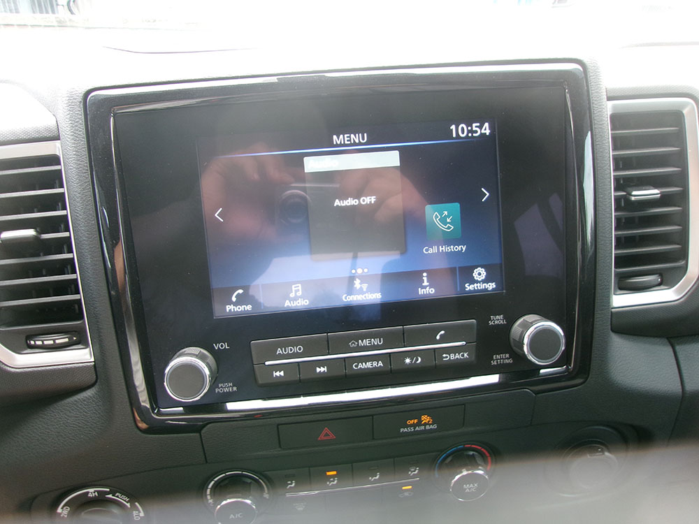 
								NISSAN FRONTIER SV CREW CAB full									