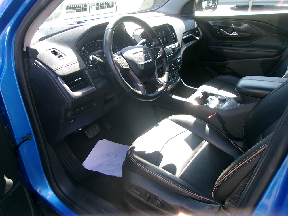 
								2024 GMC Terrain AT4 full									