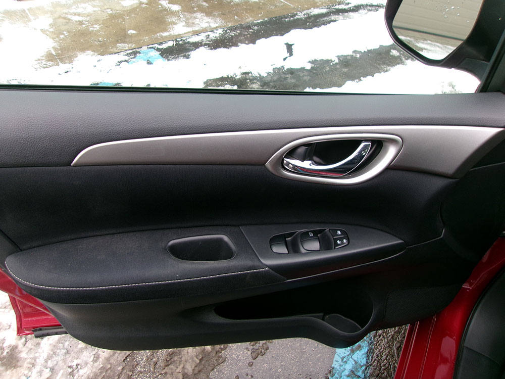 
								2014 Nissan Sentra SV full									