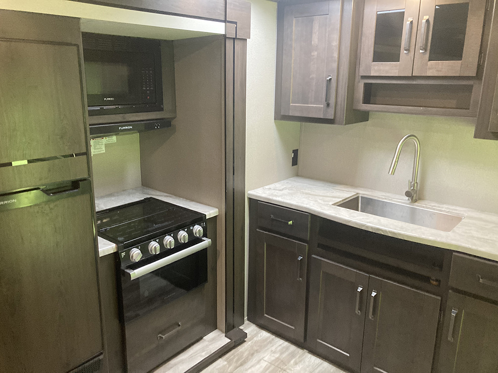 
								2022 Grand Design Transcend Xplor 297QB full									