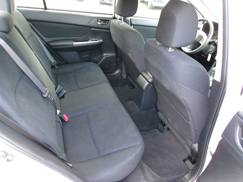 
								2016 Subaru Impreza Premium full									