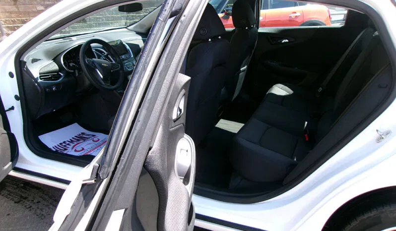 
								2023 Chevrolet Malibu RS full									
