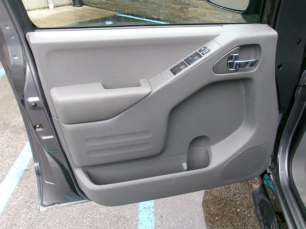 
								2019 Nissan Frontier S Crew Cab full									