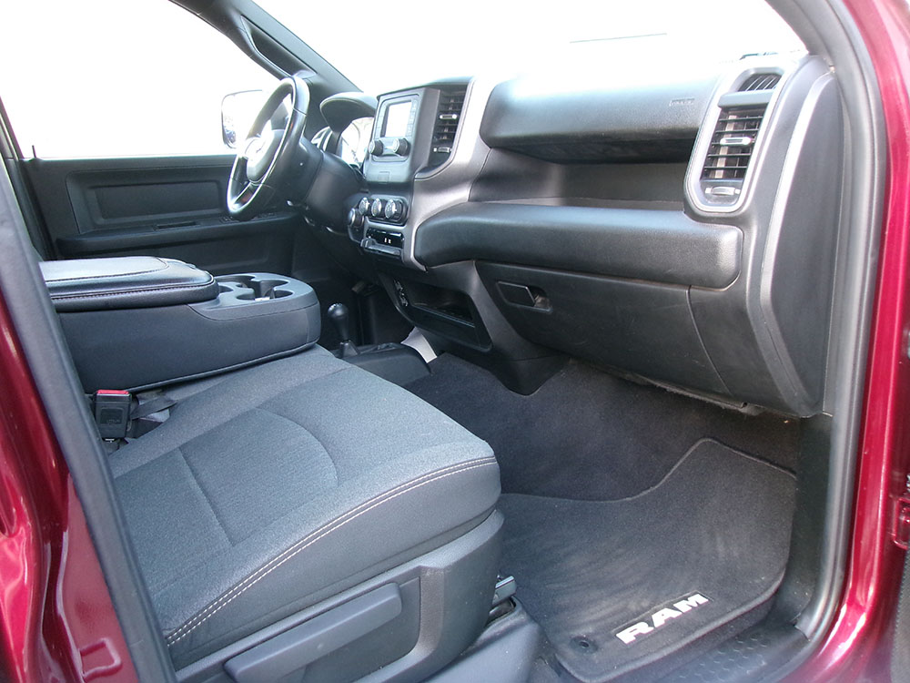 
								RAM 2500 TRADESMAN CREW CAB full									