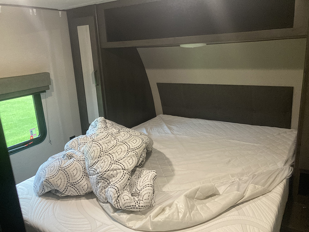 
								2022 Grand Design Transcend Xplor 297QB full									