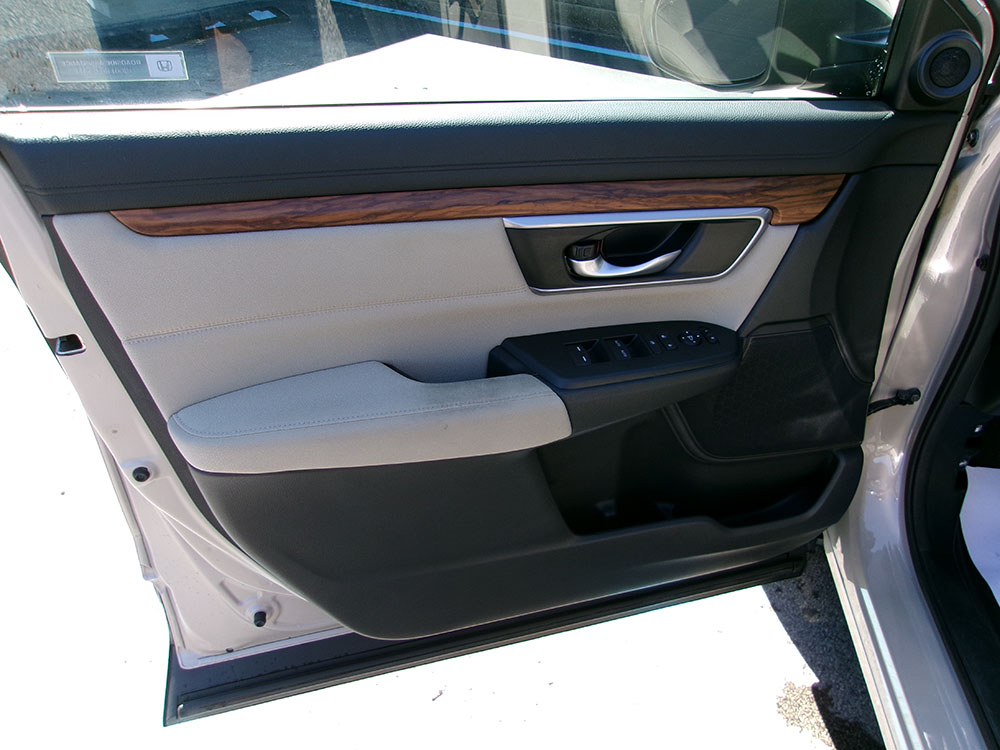 
								2018 Honda CR-V EX full									