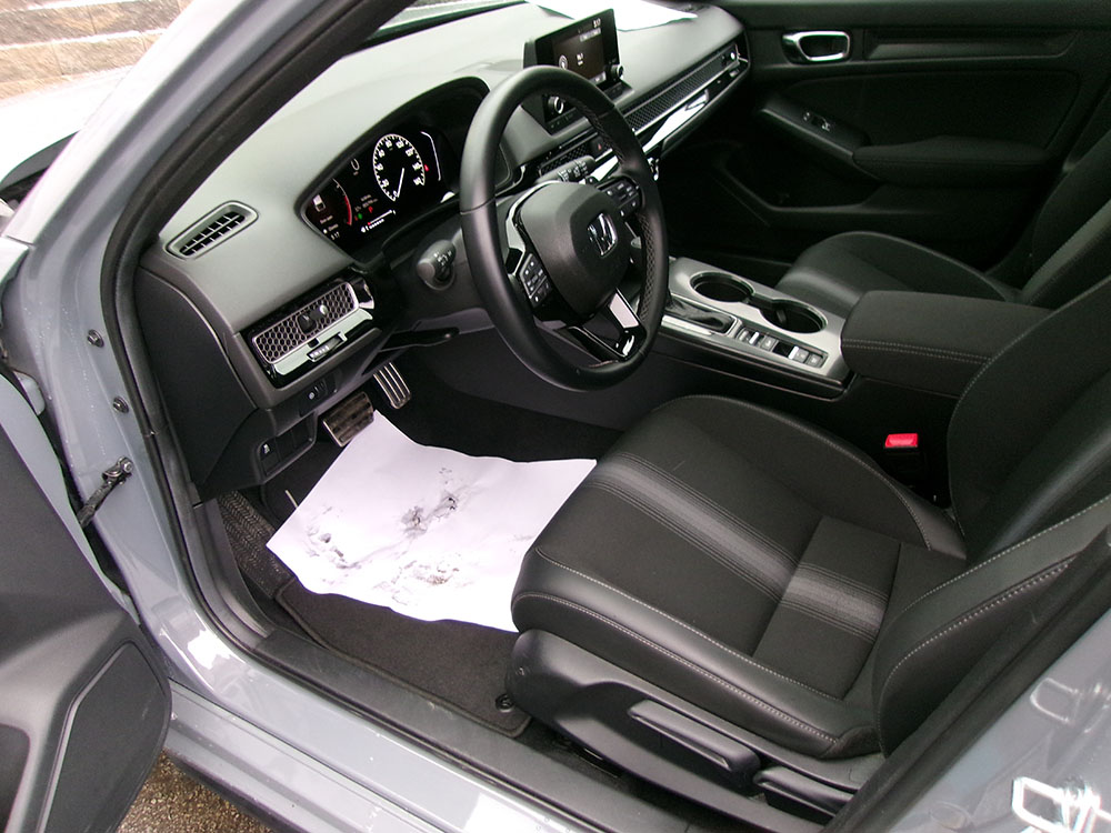 
								2025 Honda Civic Sport full									