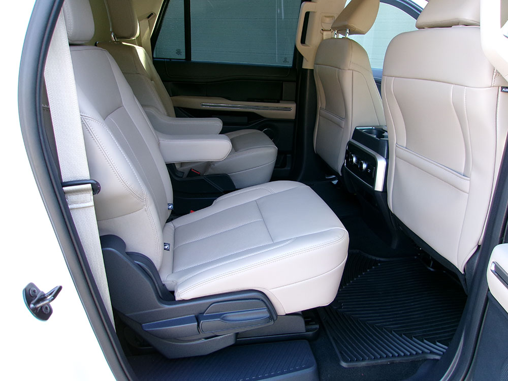 
								FORD EXPEDITION MAX XLT full									