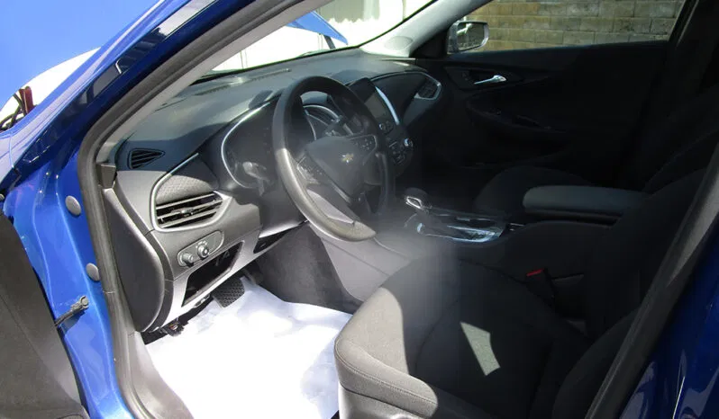 
								2023 Chevrolet Malibu LS full									