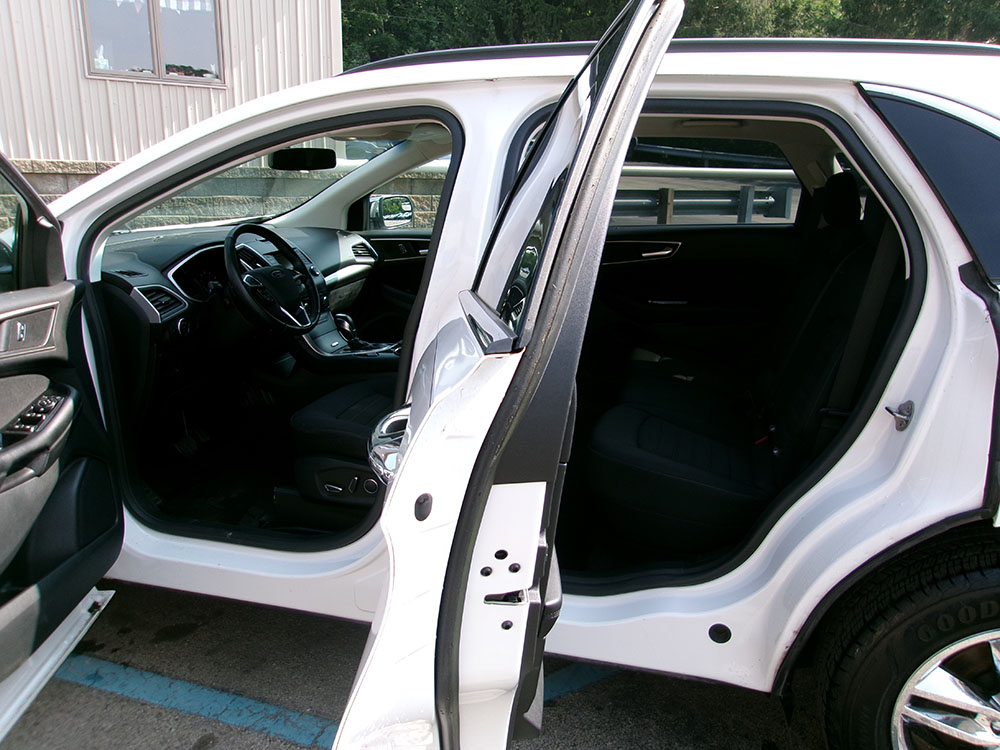
								2015 Ford Edge SEL full									