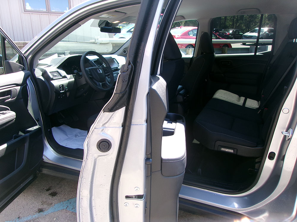 
								HONDA RIDGLINE SPORT full									