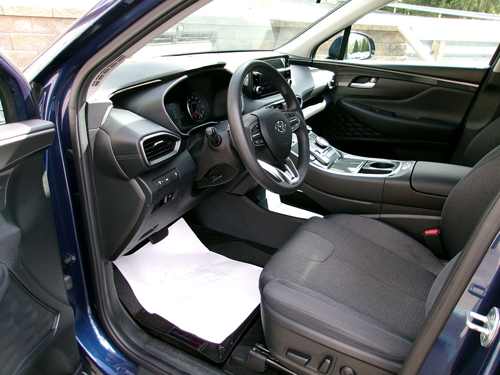 
								2022 Hyundai Santa Fe SEL full									