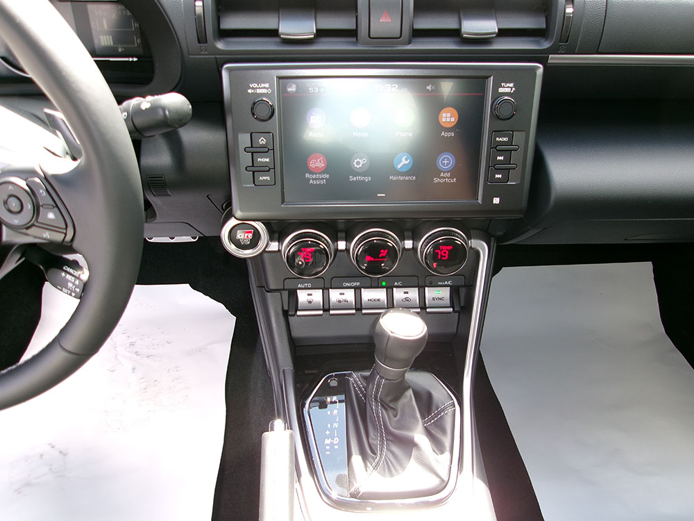 
								2025 Toyota GR86 Premium full									