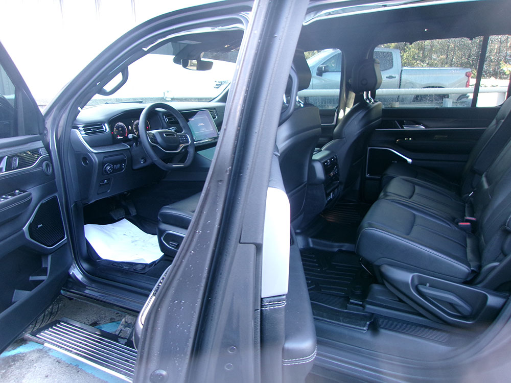 
								JEEP WAGONEER SERIES III full									