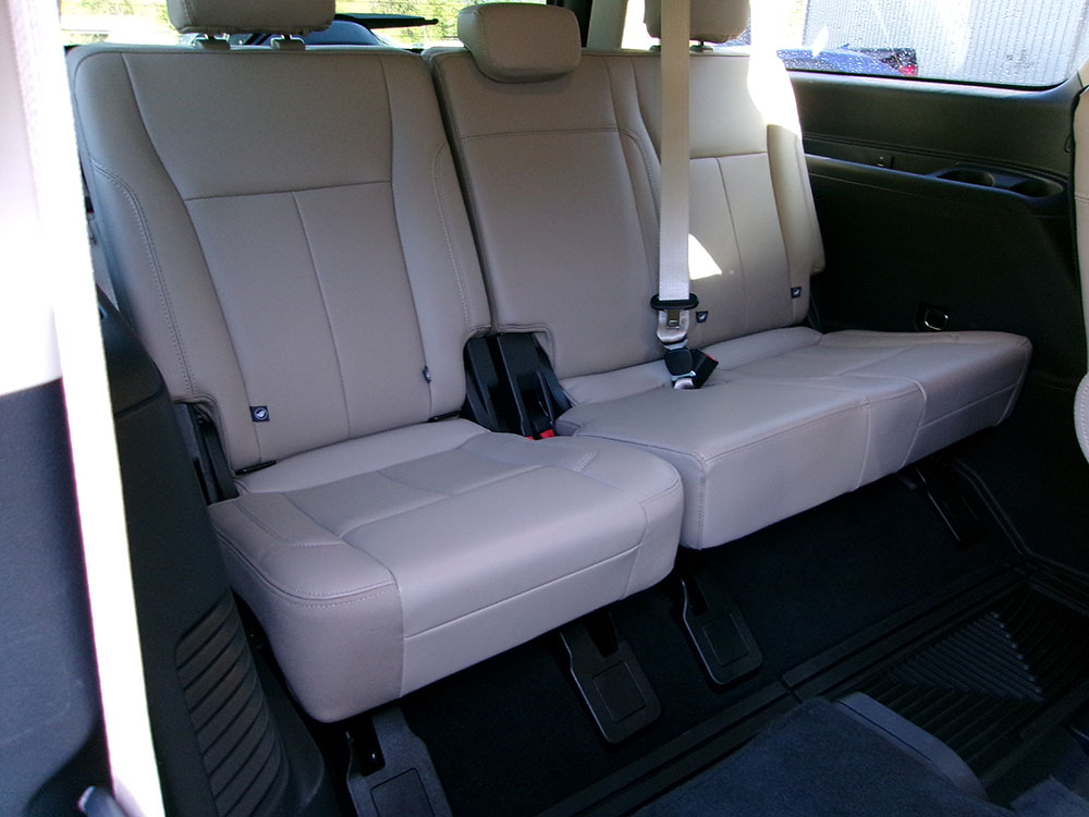
								FORD EXPEDITION MAX XLT full									