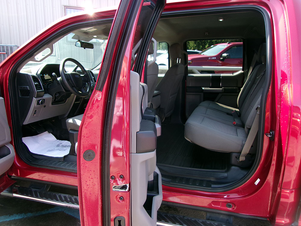 
								2018 Ford F-150 XLT Super Crew Cab full									