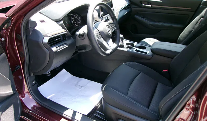 
								2025 Nissan Altima SV full									