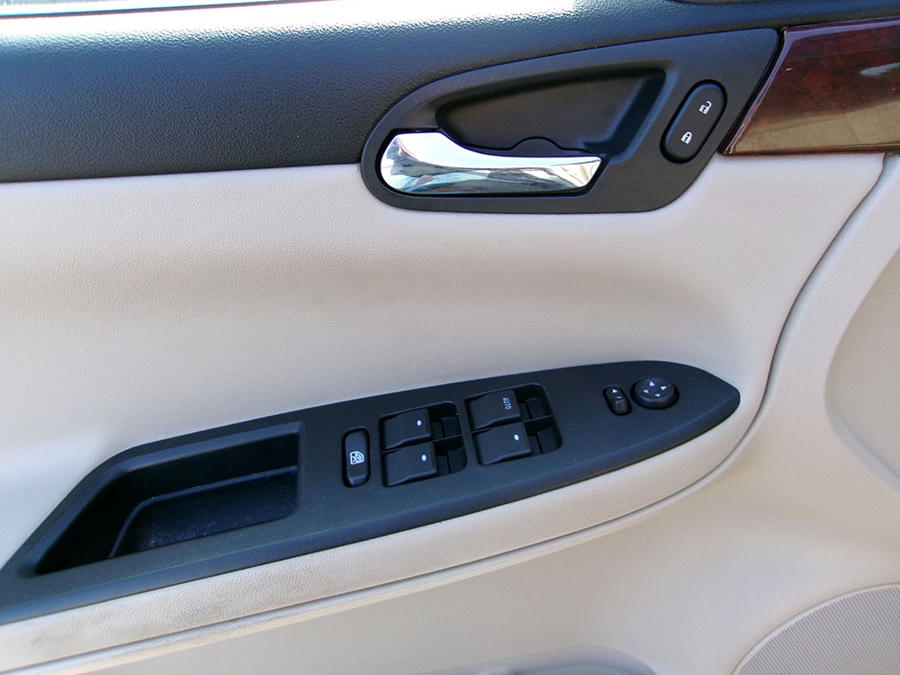 
								CHEVROLET IMPALA LTZ full									