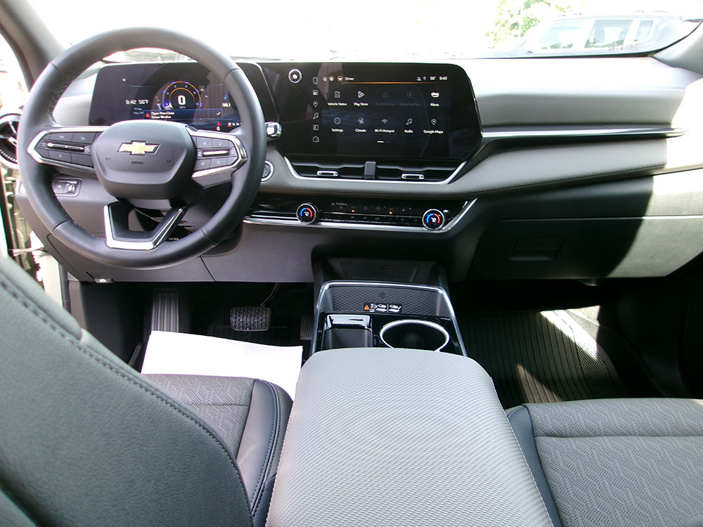 
								2025 Chevrolet Equinox LT full									