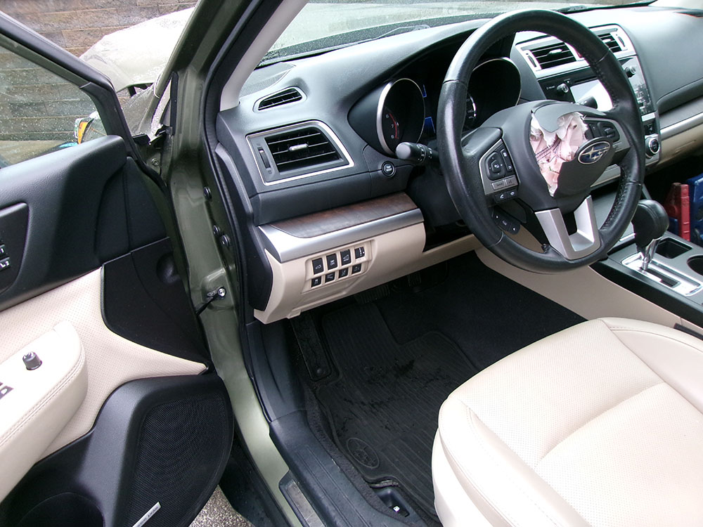 
								2017 Subaru Outback Limited full									