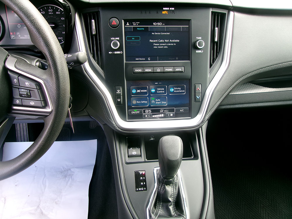 
								2023 Subaru Outback full									