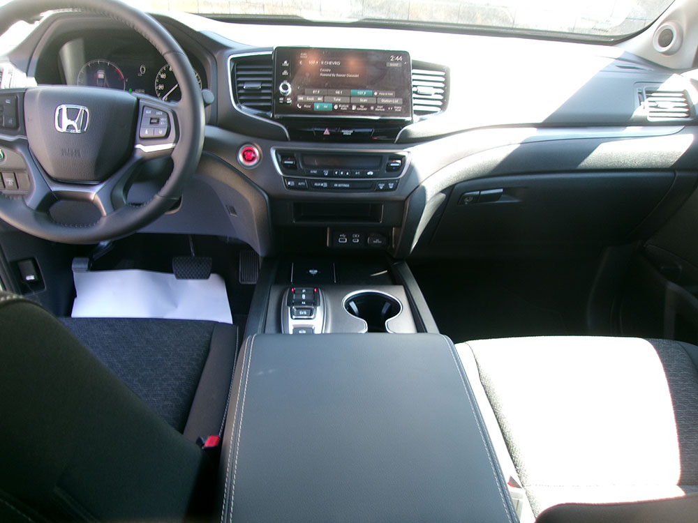 
								HONDA RIDGLINE SPORT full									