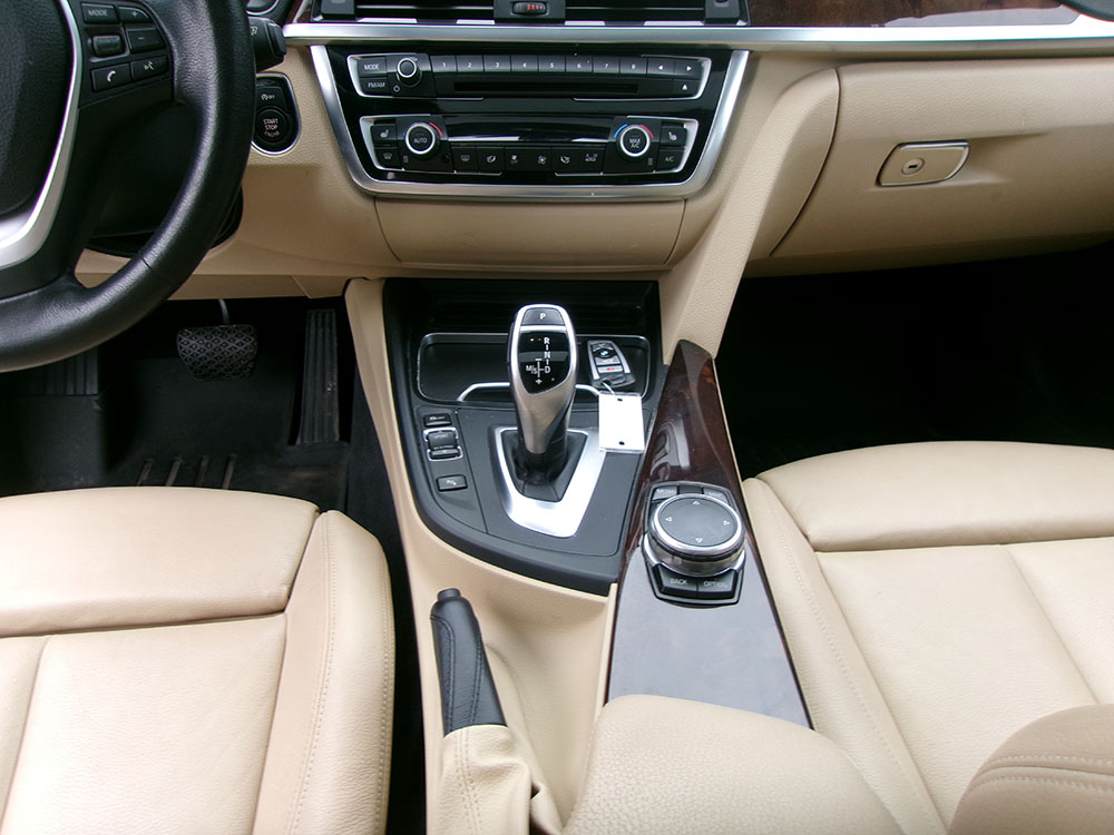 
								BMW 4 SERIES 430xi GRAN COUPE full									