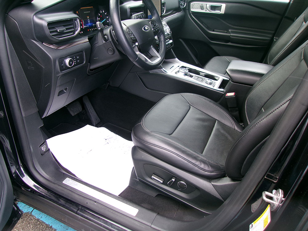 
								FORD EXPLORER LIMITED full									