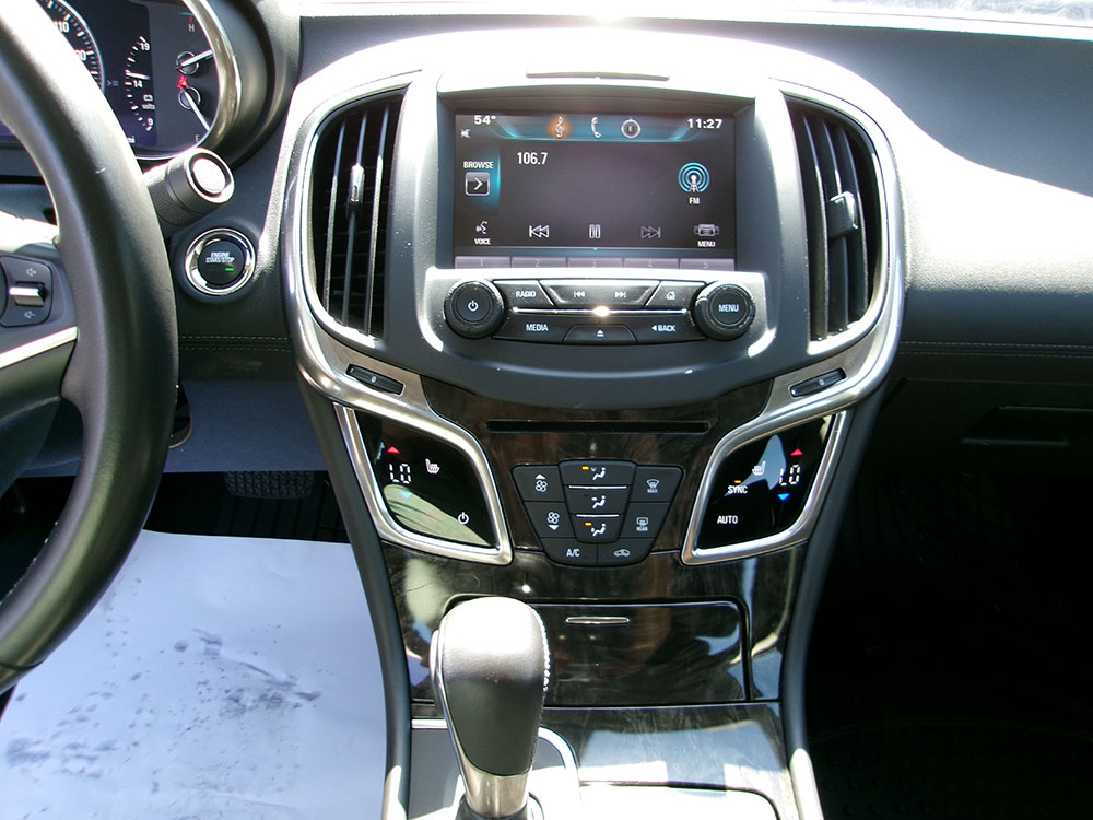 
								2015 Buick LaCrosse Leather full									