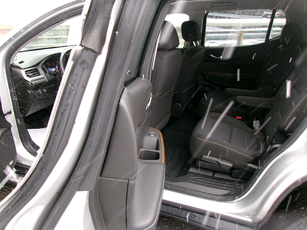 
								2020 GMC Acadia SLE full									